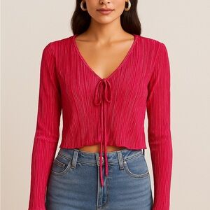NWT 💫💫💫 Urban Social Tie-Front Blouse in Bold Pink